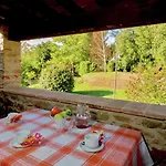 Air-conditioned Flat With Pool And Wellness Area Dom wakacyjny