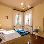 Air-conditioned Flat With Pool And Wellness Area