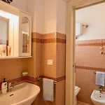 Air-conditioned Flat With Pool And Wellness Area Dom wakacyjny