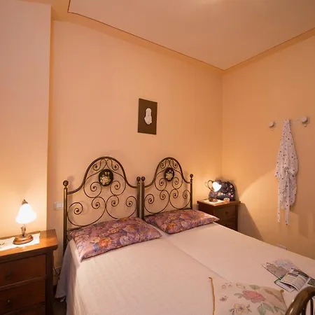 Air Conditioned Flat With Pool And Wellness Area Holiday home Citta della Pieve