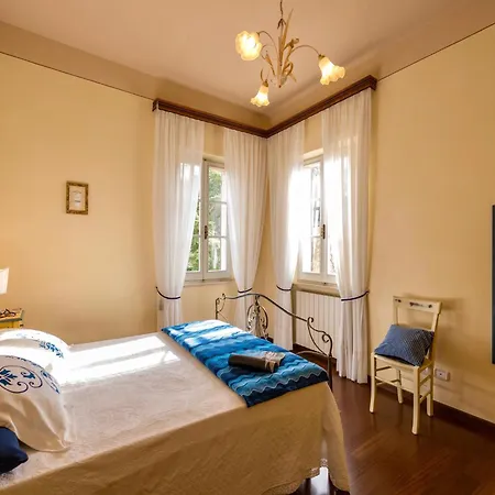 Air-conditioned Flat With Pool And Wellness Area