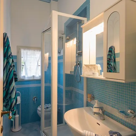 Air-conditioned Flat With Pool And Wellness Area