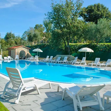 Air Conditioned Flat With Pool And Wellness Area Holiday home Citta della Pieve