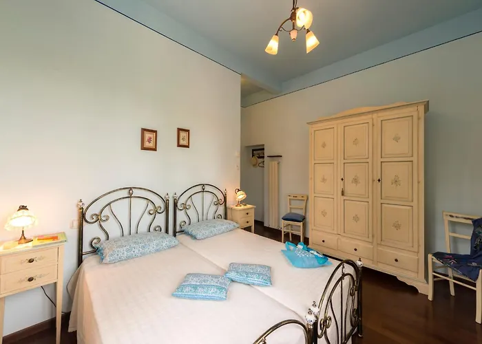 別荘 Air-conditioned Flat With Pool And Wellness Area *