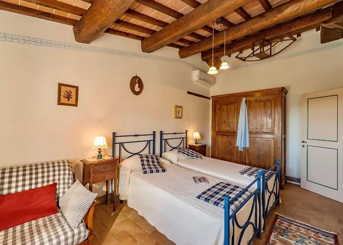 Casa de Férias Air-conditioned Flat With Pool And Wellness Area Città della Pieve